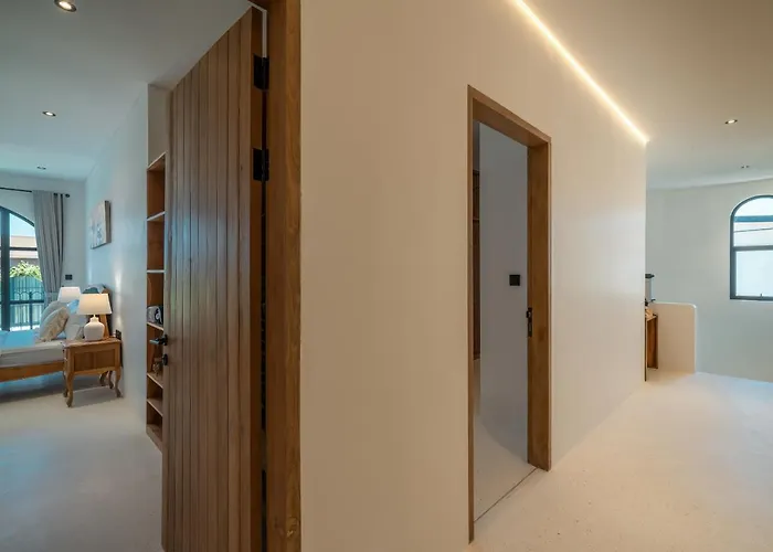 Delight - Brand New 5br In Villa *