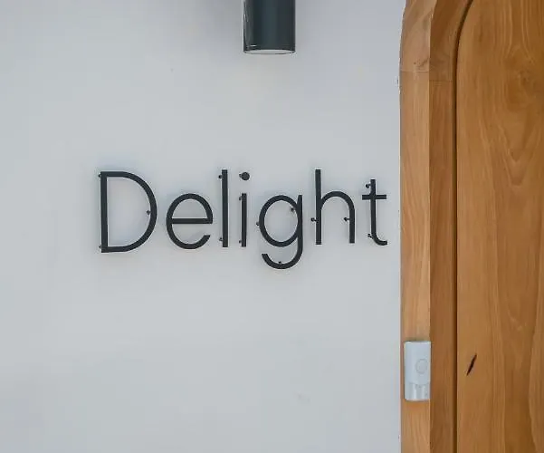 Delight - Brand New 5br In Canggu (Bali)