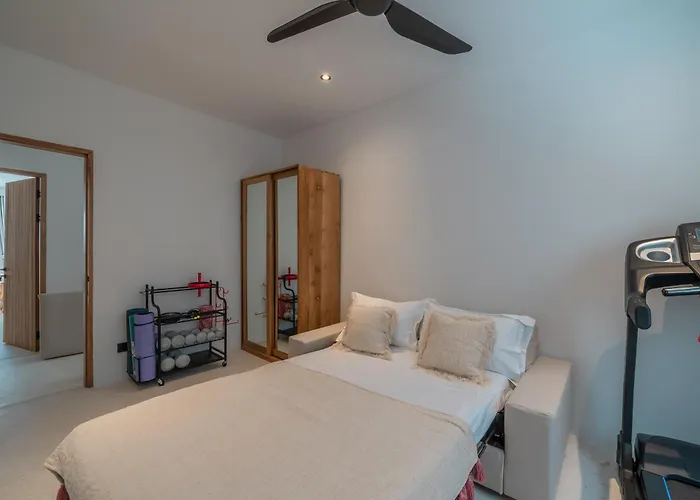 Delight - Brand New 5br In Canggu (Bali)