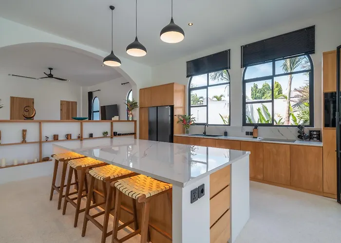 Delight - Brand New 5br In Villa Canggu (Bali)