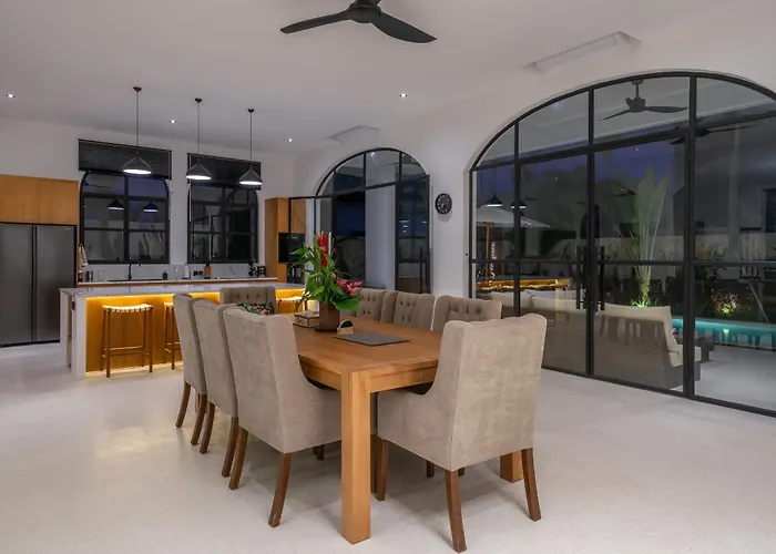 Delight - Brand New 5br In Canggu (Bali)