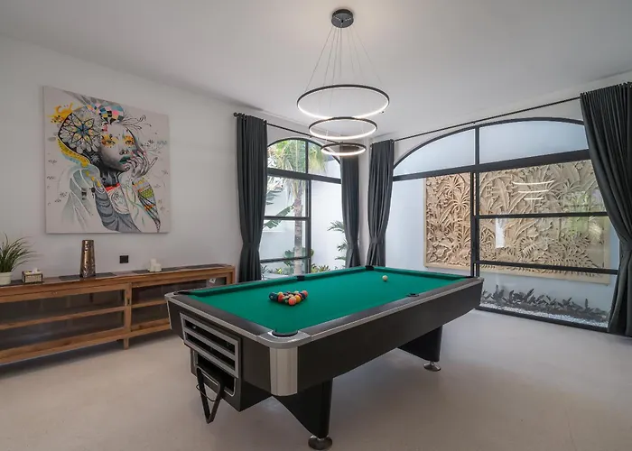 Delight - Brand New 5br In Canggu (Bali)